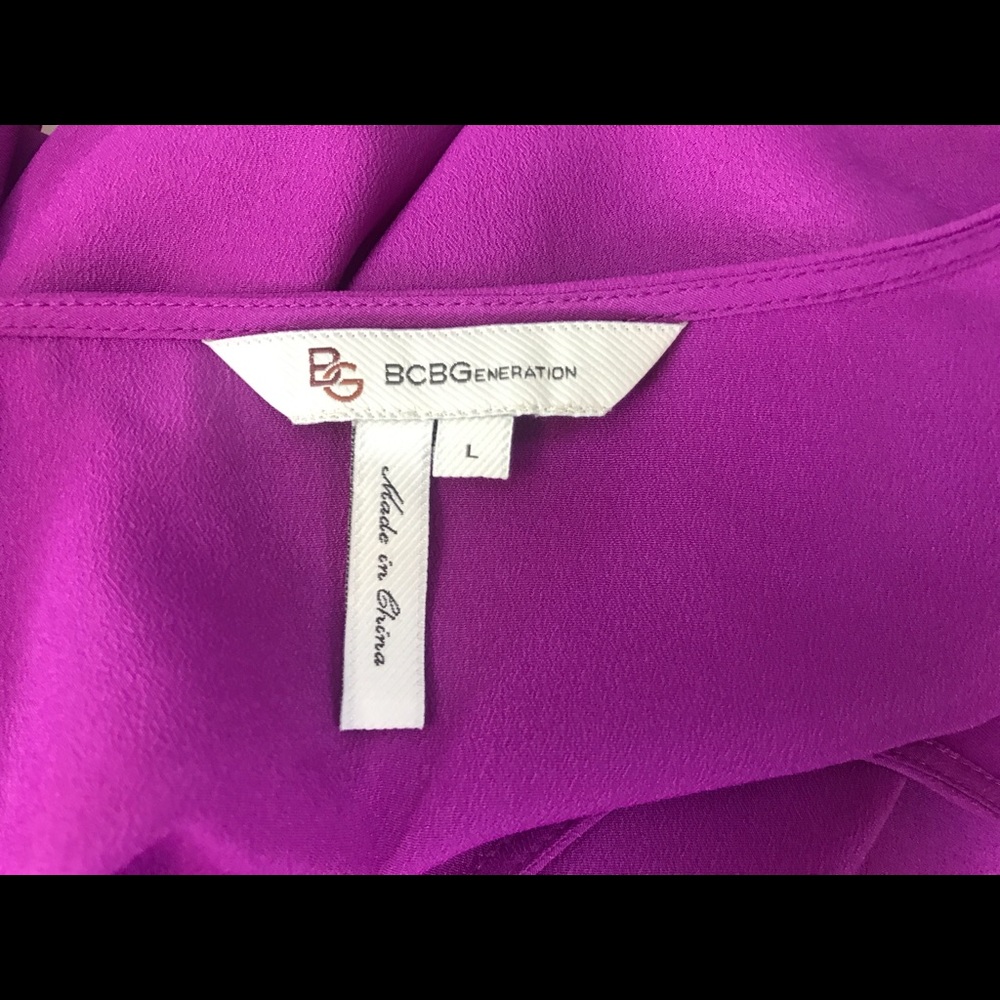 BCBG Purple Top - Picture 4 of 8
